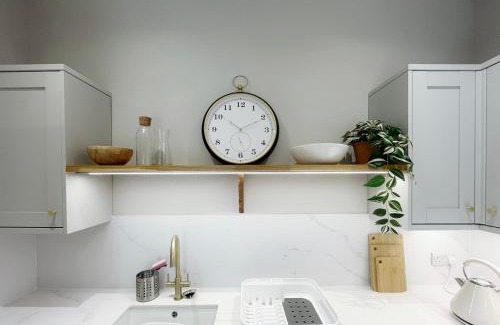 Walton-in-Gordano Apartment | Number 3 Tynnings at The Old Dairy Clevedon