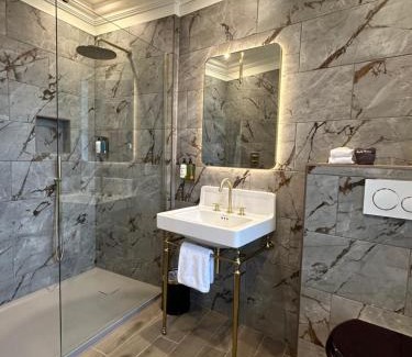 Hastings House | Number 46