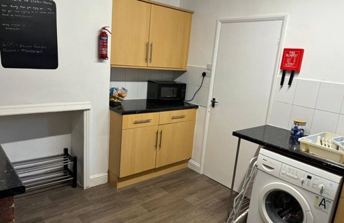 Salisbury Apartment | Number 48