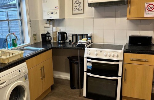 Salisbury Apartment | Number 48