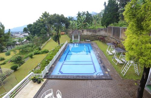 Cisarua Hotel | Nusantara Bunga-Bunga By Reccoma