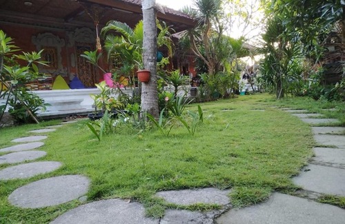 Sampalan Hotel | Nushe Hostel