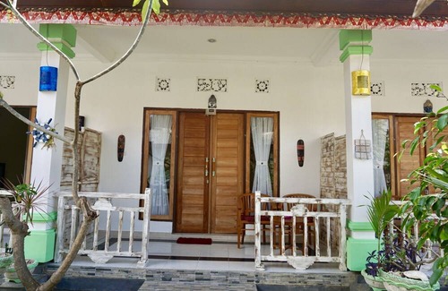 Sampalan Hostel | Nushe Hostel