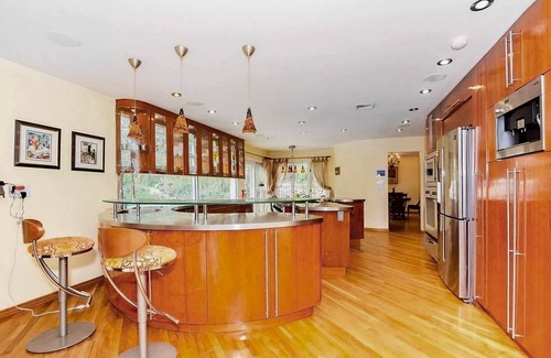 Riverdale Villa | NYC Hidden Chatteau