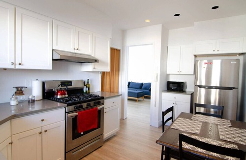 Weehawken Apartment | NYC Views Amazing Mansion apt 4 br 6 beds