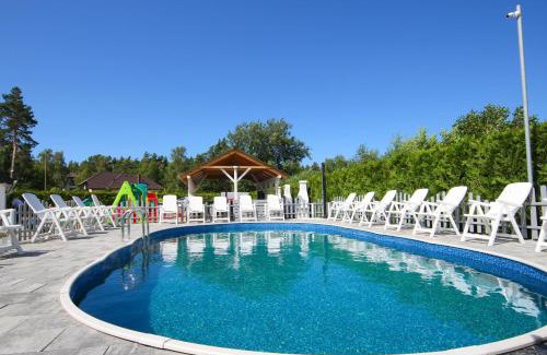 Dabki Resort | Ośrodek Wypoczynkowy Słońce Bobolin