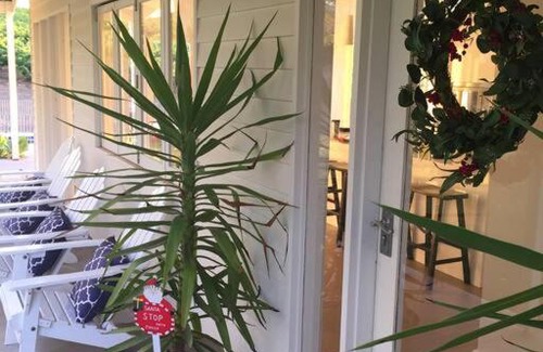 Spring Farm House | O'Briens of Clare - Stylish Pet Friendly Vineyard Accommodation
