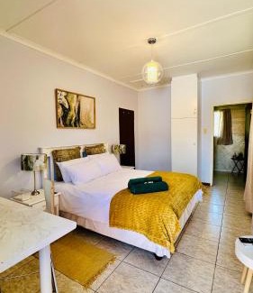 Kimberley Bed & Breakfast | O'Meara Overnight Rooms