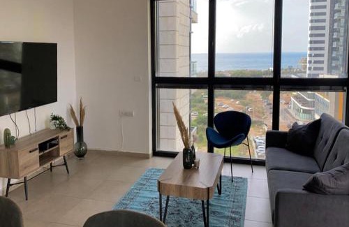 Bat Yam Apartment | Oַ&O Group- Luxury APT Tower Spectacular Sea View
