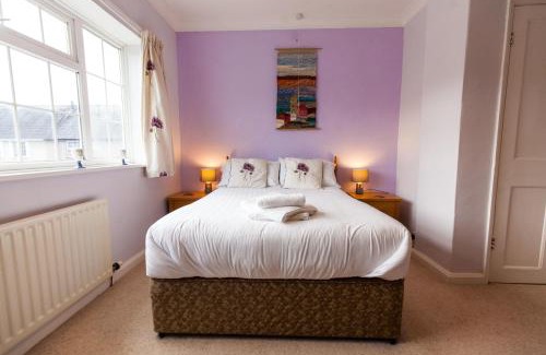 Machynlleth Apartment | Oak House in Mid Wales with Log Burner By Seren Short Stays