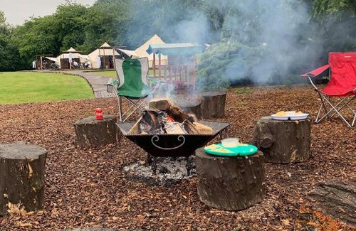 Eye Other | Oak Lodge Retreat - Glamping 9