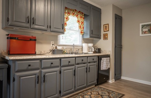 Athens House | Oak Meadows Haven w/spacious backyard