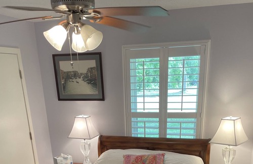 Magnolia Springs House | Oak Street Oasis: 4 Bed/2 bath w/Hot Tub & Fire Pit