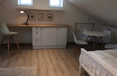 Marlow Apartment | Oak Tree Studio