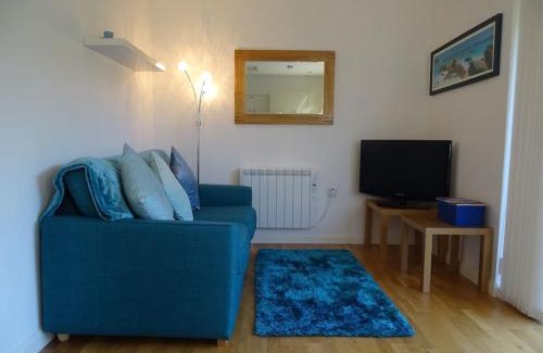 Saint Ann's Chapel Apartment | Oakey Orchard - cosy apartment in Tamar Valley, Cornwall