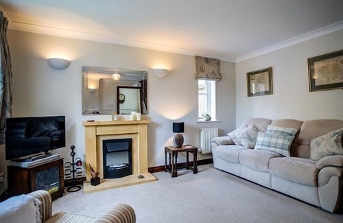 Moreton-in-Marsh Cottage | Oakmead, MORETON-IN-MARSH