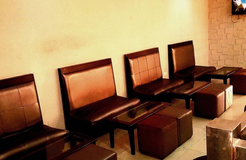 Somolu Hotel | Oakspring Hotel & Luxury Suites