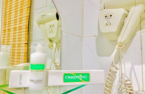 Somolu Hotel | Oakspring Hotel & Luxury Suites