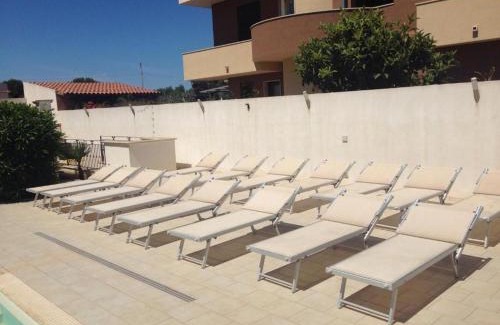 Mazara del Vallo Apartment | Oasi Tortuga Residence Appartamento 4 con Piscina e Barbecue h24