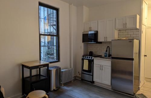 Central New York City House | Oasis Apartment by Times Square
