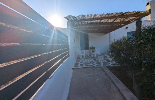 Alopronia Apartment | Oasis apartment with sea view