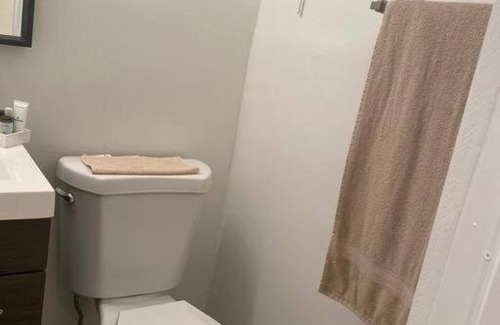 Royal Poinciana Apartment | Oasis at Hollywood - Sleeps 5 - Unit 1