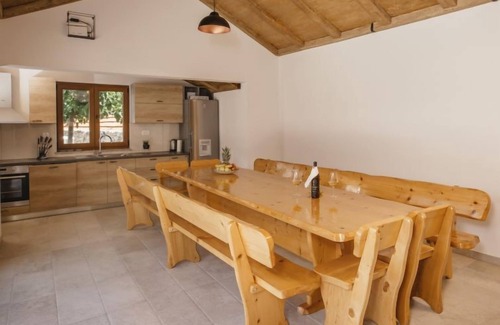 Prolozac House | Oasis of peace by Interhome