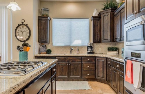 Washington Villa | Oasis On The Green Enjoy Golf Course Views
