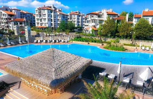 Lozenets Apartment | Oasis Resort and Spa