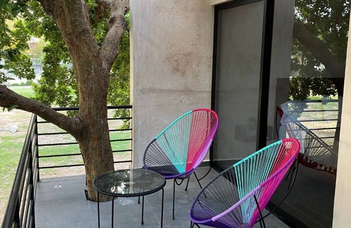 Centro Apartment | Oasis retreat 20 guests, 10 Private Suites, just a few blocks from Plaza Grande!
