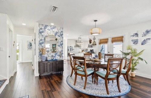 Cutthroat Harbor Estates House | ✨️ Ocean access w/Dock, 4 bed/4 bath. Inquire for any special requests ✨️ n