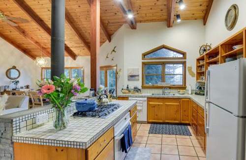 Gualala House | Ocean and Redwoods Views! Coastal NorCal Sanctuary