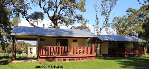 Ocean Beach Ski Chalet | Ocean Beach Hideaway