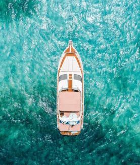 Zona Hotelera Boat Rental | Ocean blue