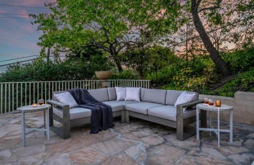 Summerland Villa | Ocean Breeze Abode by Paradise Retreats