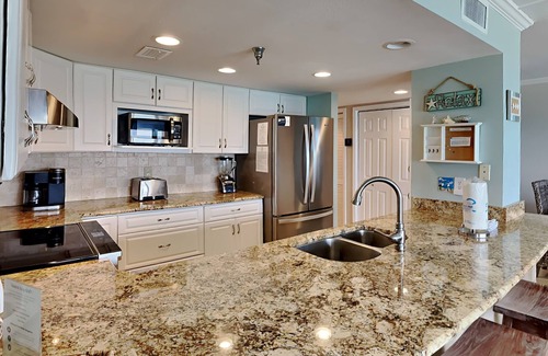 Ono Island Condo | Ocean Breeze West #806 | Gorgeous Gulf Views and Resort Amenities
