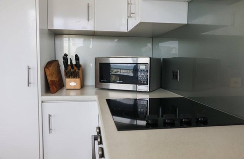 Caloundra Apartment | Ocean Crest Unit Exclusive Rooftop