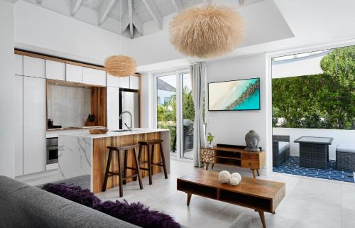 Leeward Settlement Villa | Ocean Dream 3 BR Villa Blue
