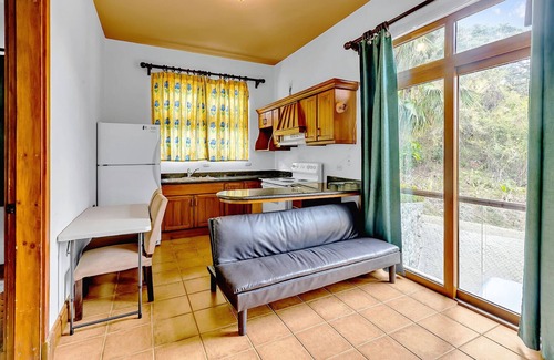 Tango Mar Villa | Ocean Front Palacio Tropical