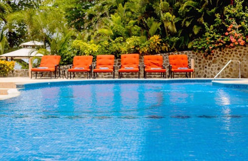 Tango Mar Villa | Ocean Front Palacio Tropical
