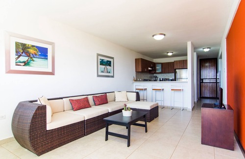 El Combate Condo | Ocean Front, 2 Bedrooms, 2 Bathrooms, Beautiful Condo With Spectacular Views