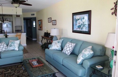 Fort Walton Beach Condo | Ocean Front, Corner Unit, Wi-Fi, 2BR, 2 BA, Beautiful View
