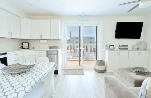 Beach Haven Condo | Ocean Front Condo. Beach Haven, Pool. Beach Badges. WIFI. Ocean views.148896