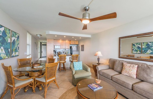 Kahana Condo | Ocean front & corner unit at Kahana Reef #422! Quam Properties Hawaii