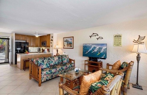 Kailua-Kona Condo | 🏖️Ocean Front | Fantastic Ocean Views | Completely Upgraded🏖️