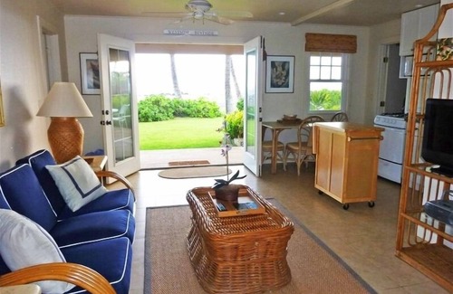 Kekaha Condo | Ocean Front.Hale Kekaha Palms at the Beach.Air Conditioned - TVNCU #1004