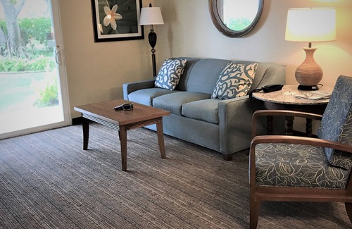 Wailua Resort | Ocean Front Resort~2 BD OCEAN FRONT Suite ~ AT/ Faces the Beach~Dec 23-30, 2023!