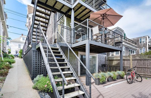 Commercial Street Apartment | OCEAN FRONT RETREAT W/ Bath Amenities by Balmain, Hermès, Lanvin & Molton Brown