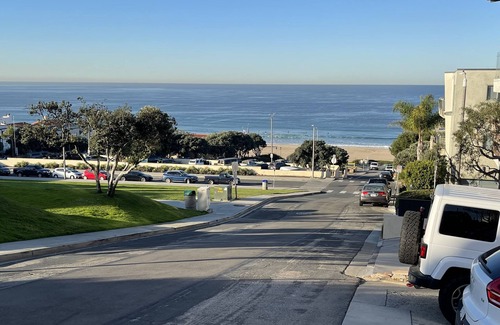 Sand Section House | Ocean House With View and Private Patio