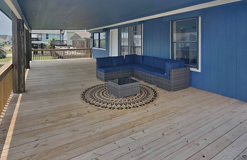 Bermuda Beach House | Ocean Oasis | Pet-friendly, Water Views
